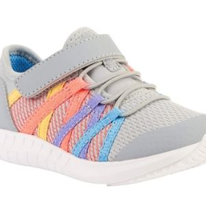 NWT Athletic Works Zig-Zag Lightweight Sneakers